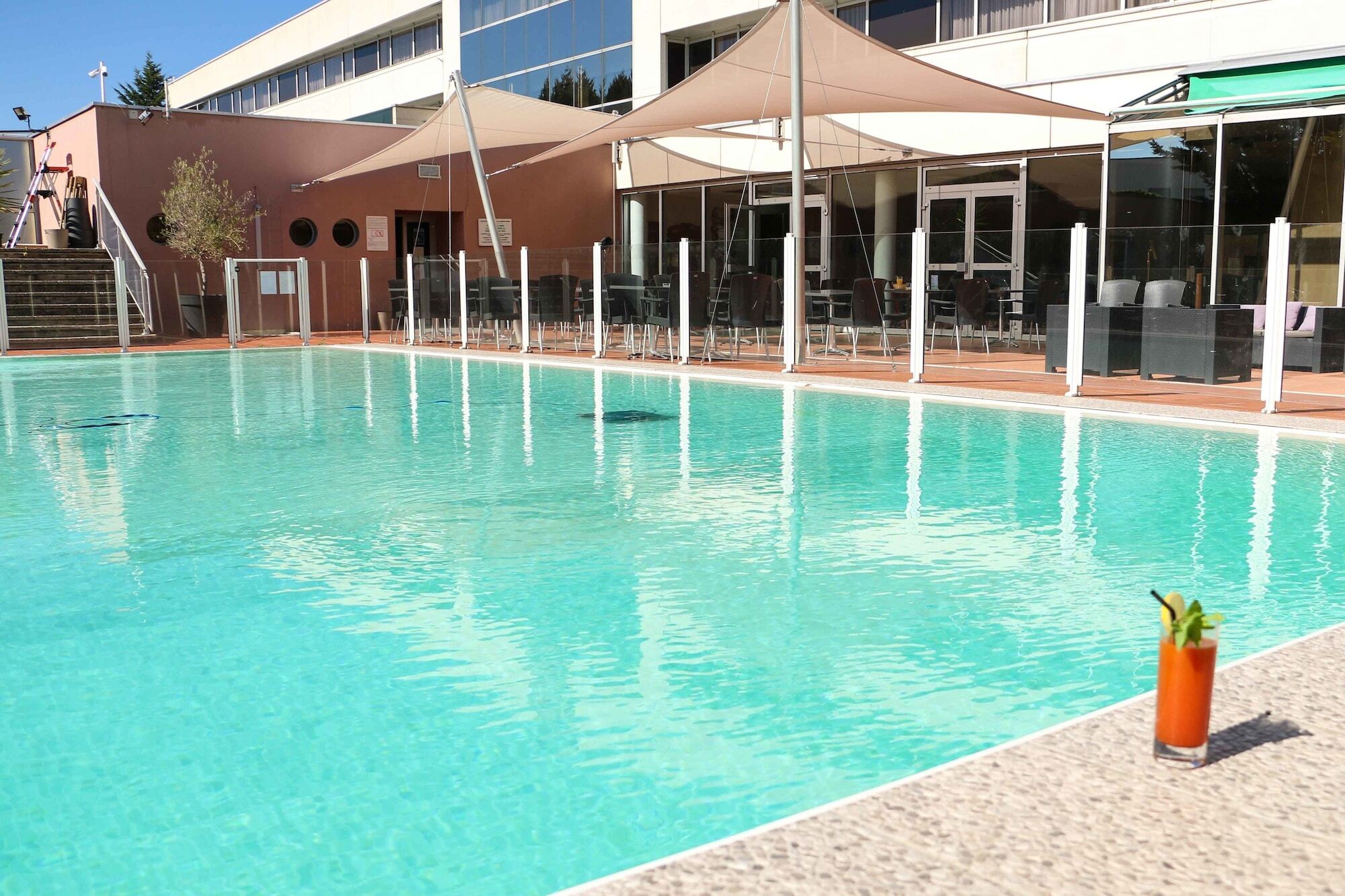 Best Western Plus Hotel Admiral La Tour-de-Salvagny Exteriér fotografie